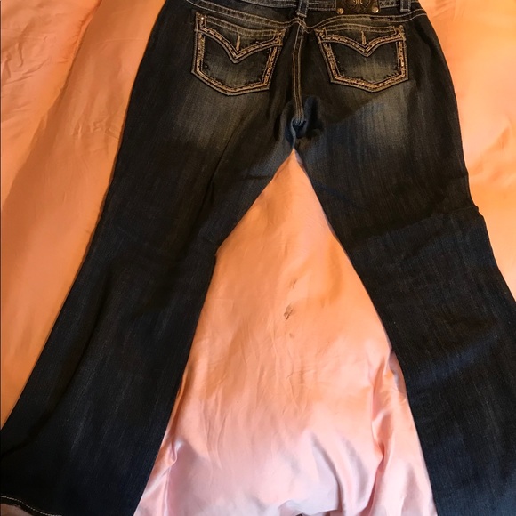Jeans - Picture 3 of 3